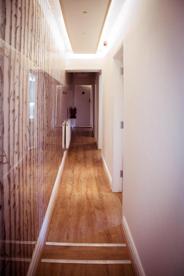 Lakes Boutique Hostel Apartment 温德米尔 外观 照片
