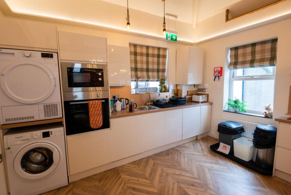 Lakes Boutique Hostel Apartment 温德米尔 外观 照片