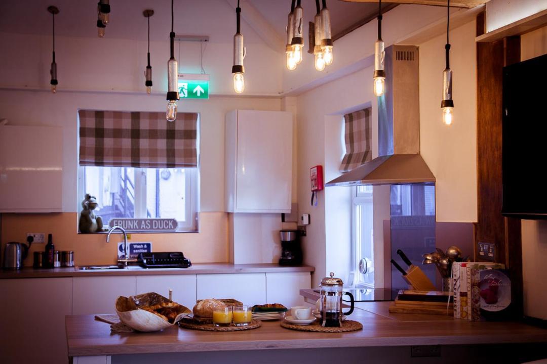 Lakes Boutique Hostel Apartment 温德米尔 外观 照片